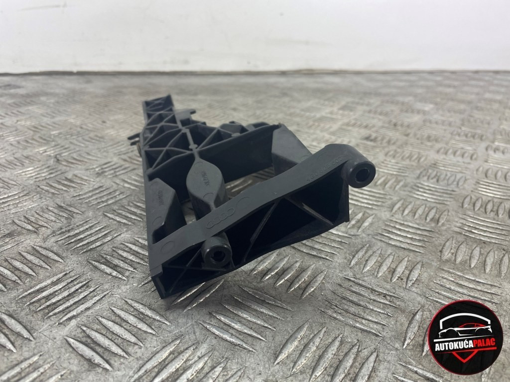 NOSAČ FARA AUDI A6 4G C7 11-18 4G0805607 F12302 LIJEVI