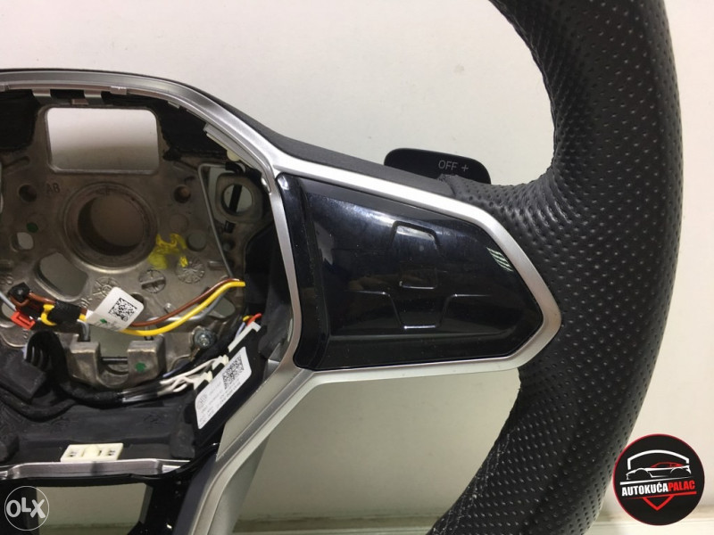 Volan Volkswagen GOLF 8  5H0959542C V459 R-LINE