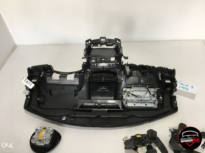 Instrument tabla KOMPLETNA Renault CLIO 2005-2014 TA71