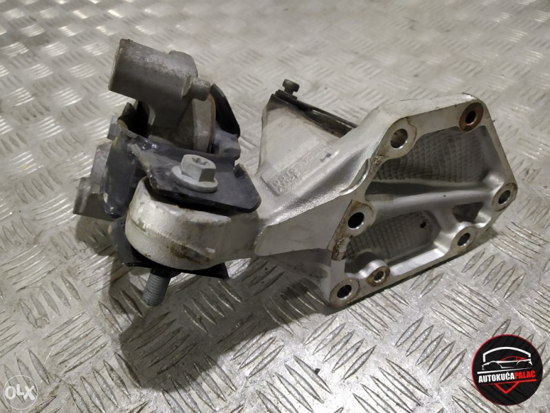 NOSAČ POLUOSOVINE Peugeot 3008 17- 9810139080 346-100