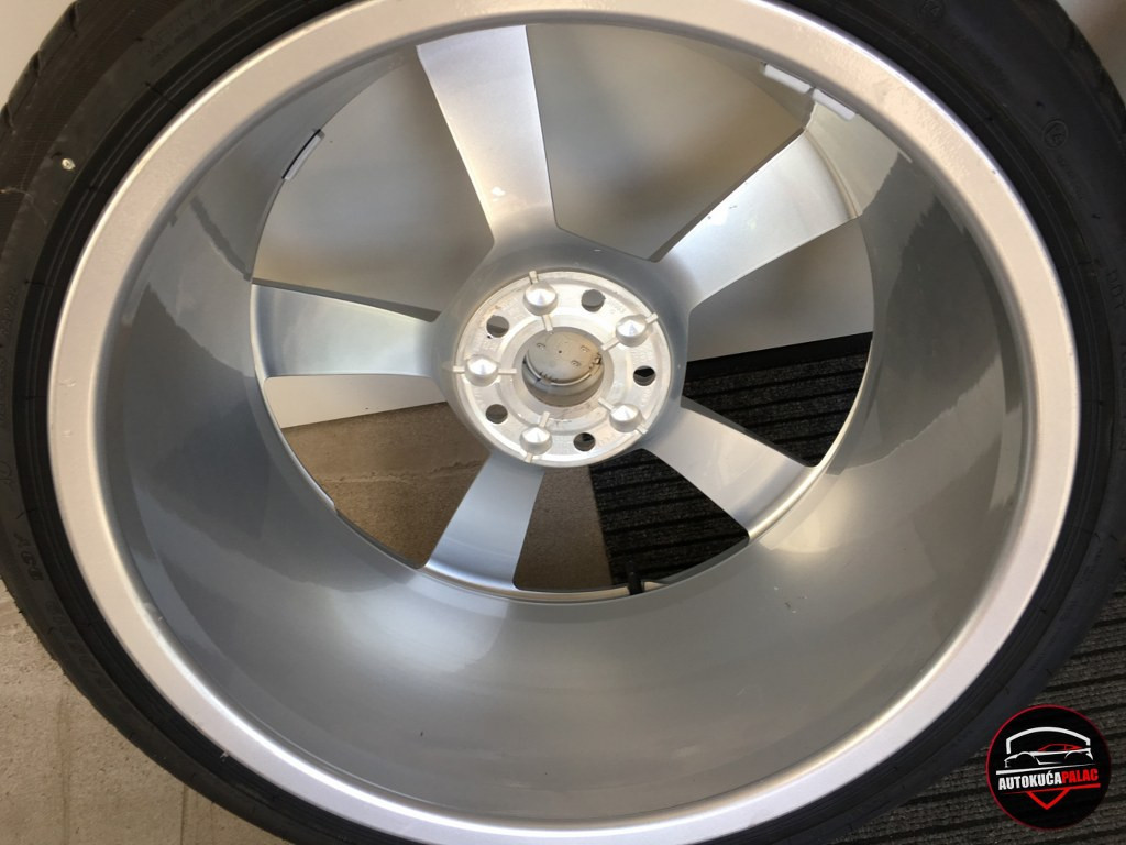 FELGE AUDI TT A3 RS3 S3 19" 5X112 ET52 8S0601025AQ FE623