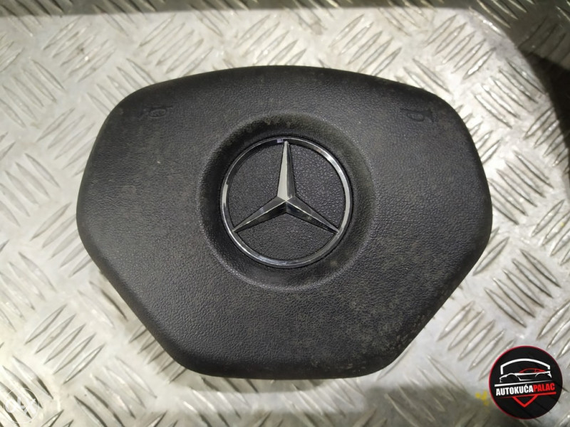 Tabla Mercedes W204   TA263 CRNA KOMPLETNA