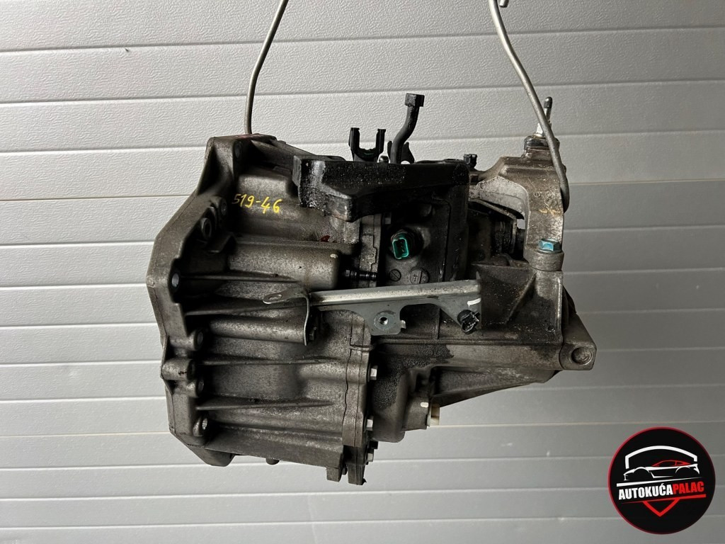 MJENJAČ NISSAN QASHQAI J11 2016 320104EA2B 519-46 MANUAL 6 BRZINA
