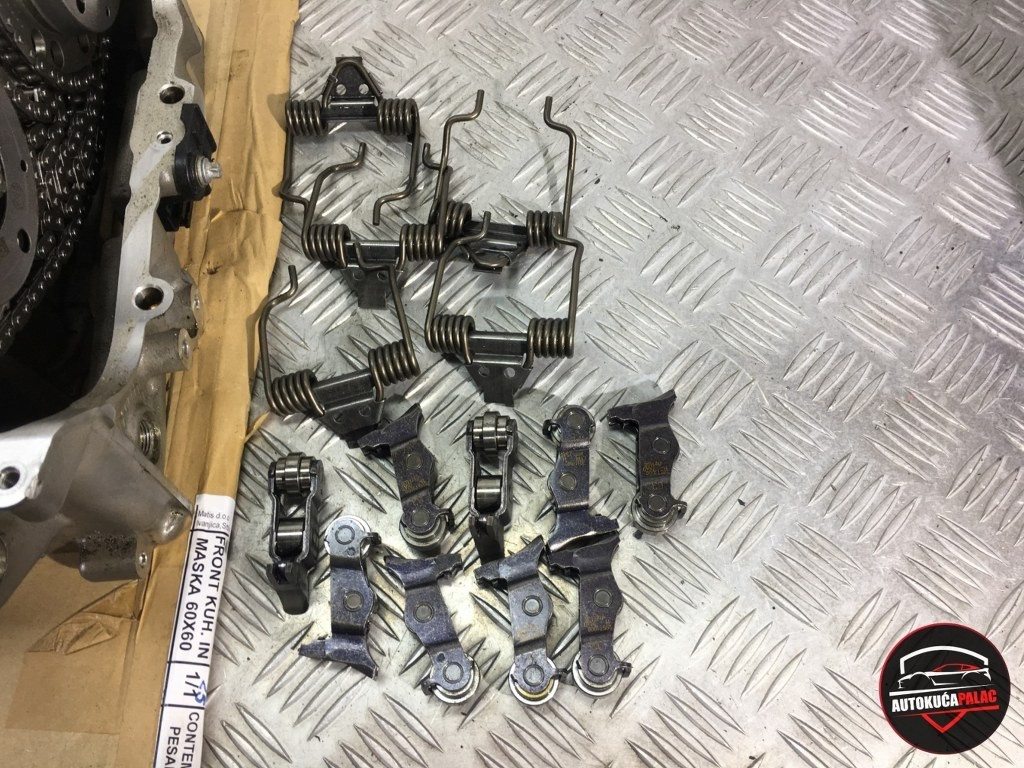 GLAVA MOTORA BMW F97 F98  8053281 DM27 S58 OŠTEĆENA