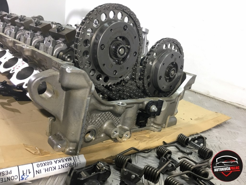 GLAVA MOTORA BMW F97 F98  8053281 DM27 S58 OŠTEĆENA