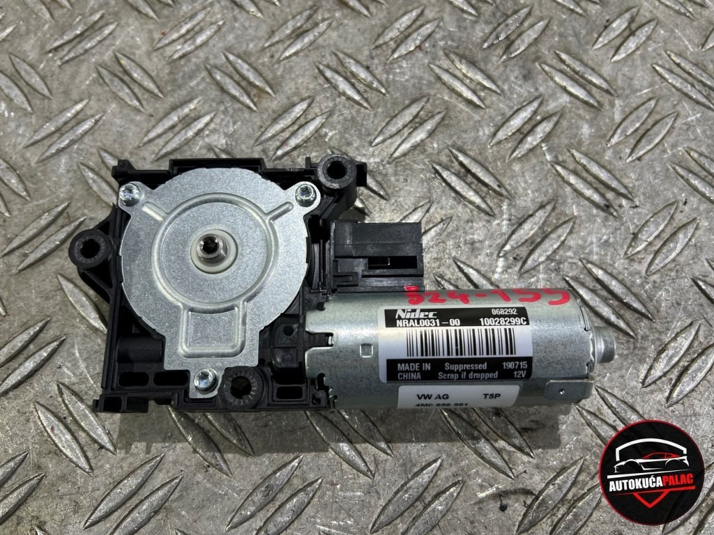 MOTORIĆ PANORAMA KROVA VW TOUAREG CR 18-26 4M0959591 524-155