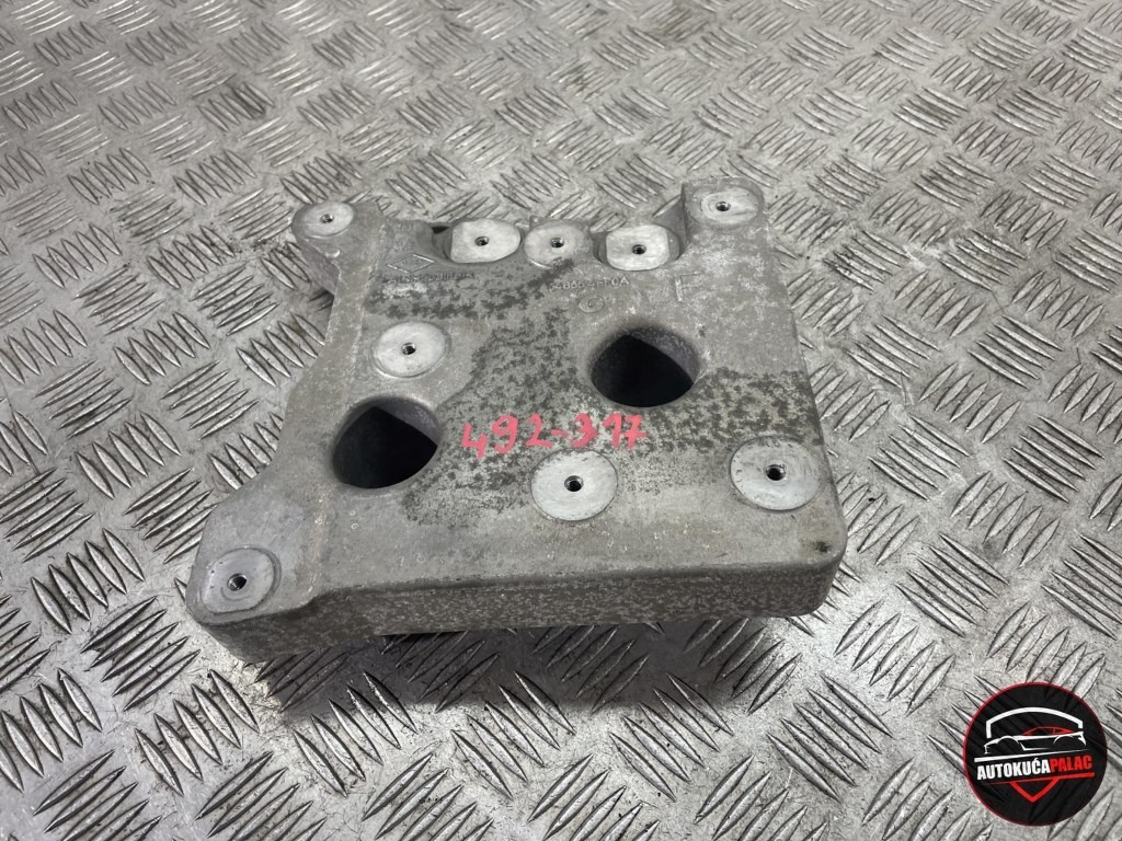 NOSAČ AKUMULATORA NISSAN QASHQAI 13-21 648664EF0A 492-317