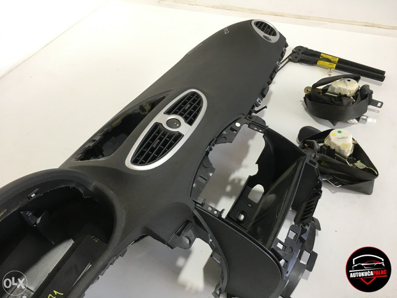 Instrument tabla KOMPLETNA Renault CLIO 2005-2014 TA71