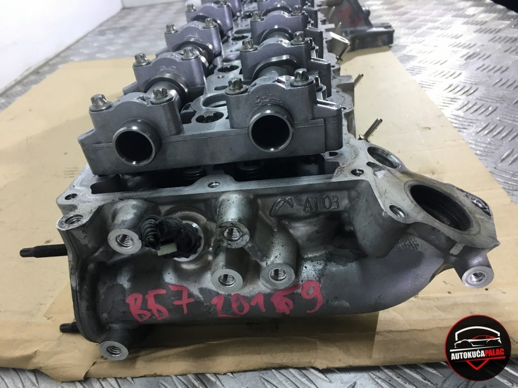 GLAVA MOTORA BMW G05 X5  8598486 DM26 B57 + BREGASTE