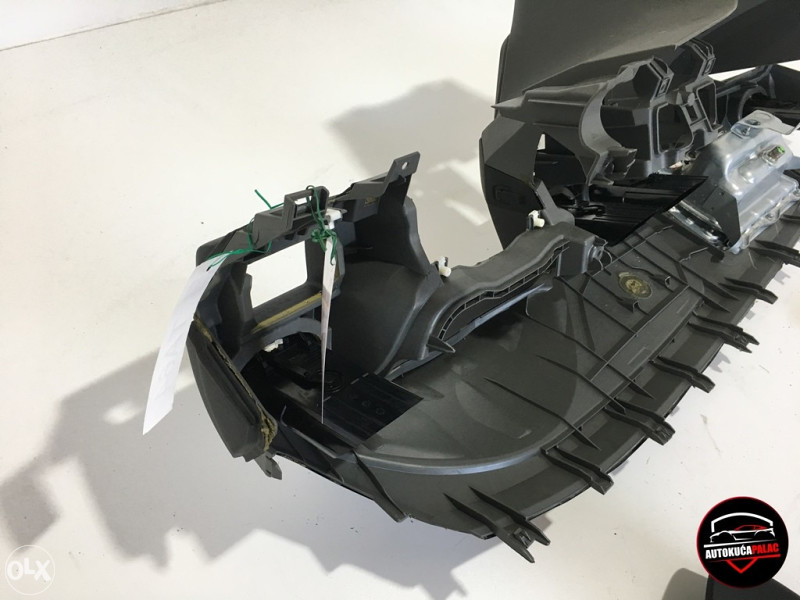 Instrument tabla KOMPLETNA Ford FOCUS 2004-2011 TA64