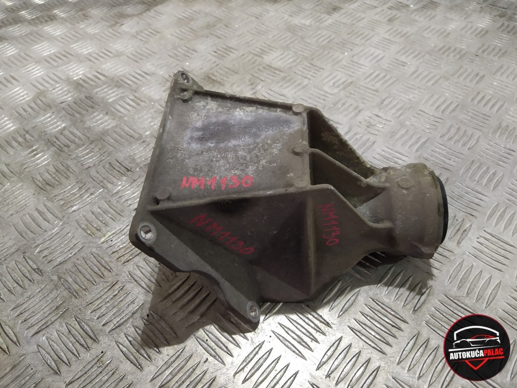 NOSAČ POLUOSOVINE MOTORA BMW E84 X1 7575061 NM1130