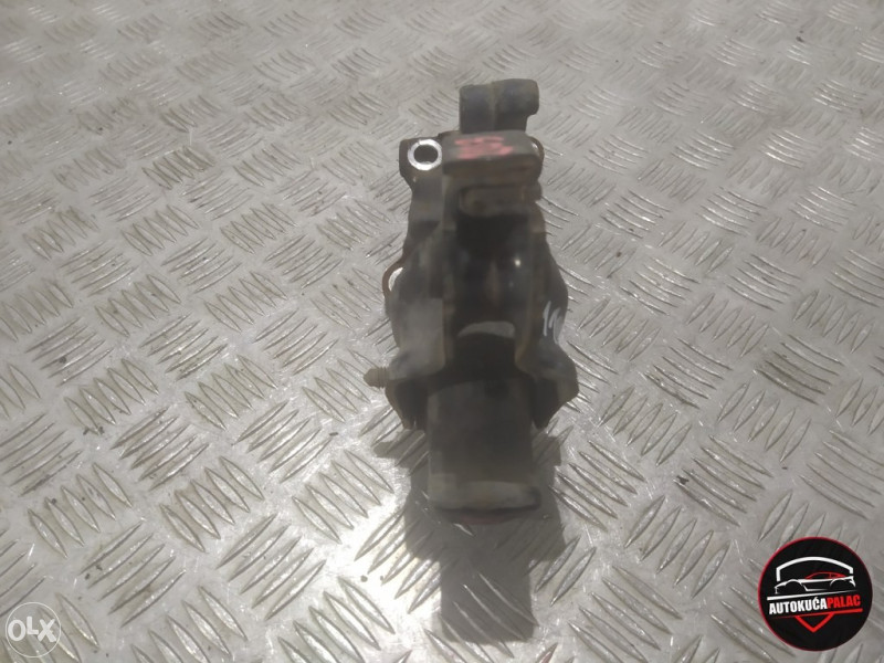NOSAČ POLUOSOVINE Citroen C4 10-18 9651493280 NM1039