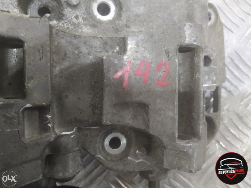 NOSAČ ALTERNATORA BMW F07 GT 2013 850686305 NM859