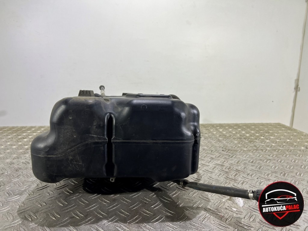 REZERVOAR ADBLUE ROVER RANGE SPORT L494  	FPLA-5J228-A	528-206