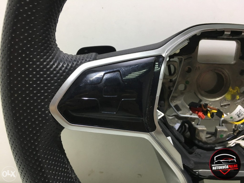 Volan Volkswagen GOLF 8  5H0959542C V459 R-LINE
