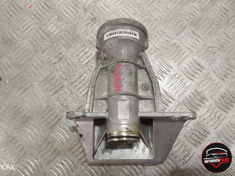NOSAČ POLUOSOVINE	 BMW G30 G31 5  8639383 NM1054