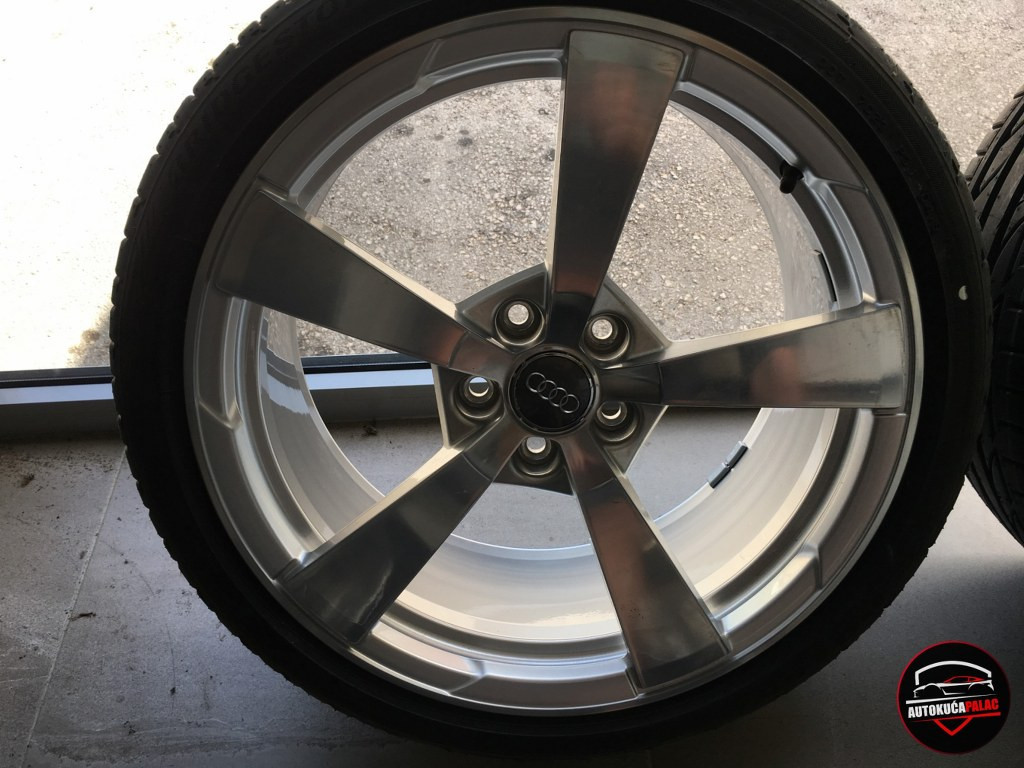 FELGE AUDI TT A3 RS3 S3 19" 5X112 ET52 8S0601025AQ FE623