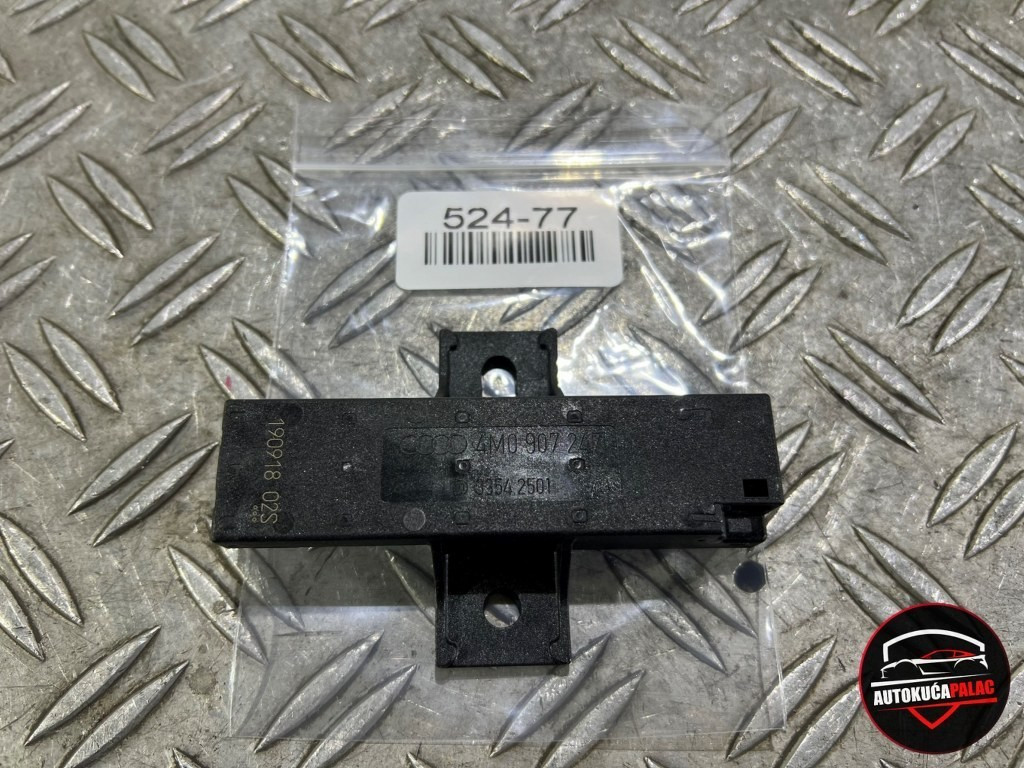 KEYLESS ANTENA VW TOUAREG CR 18-26 4M0907247 524-77
