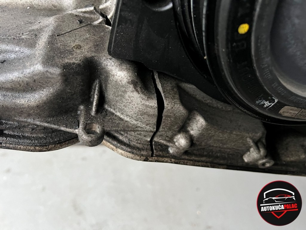 MOTOR VW	TOUAREG CR	2019	DEN DENA	MO826	3.0TDI