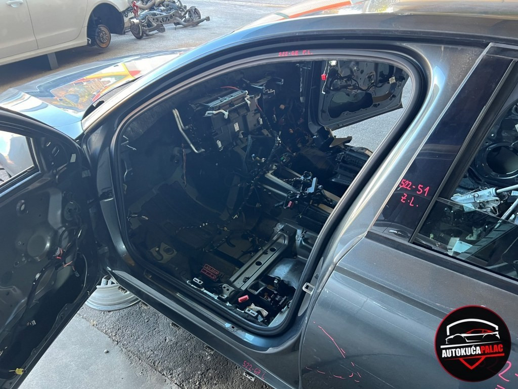 KEDER AUDI A6 4G C7 11-18  522-68 VRATA PREDNJI LIJEVI