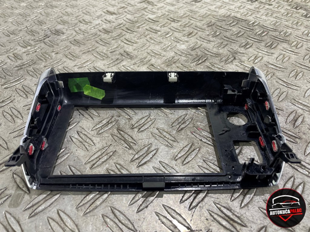 BLENDA PEUGEOT 2008 13-19  394-247 OKO DISPLAY-A