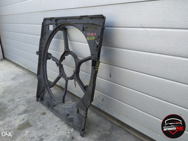 Ventilator motora BMW E70 X5  56057110 VV697 NOSAČ