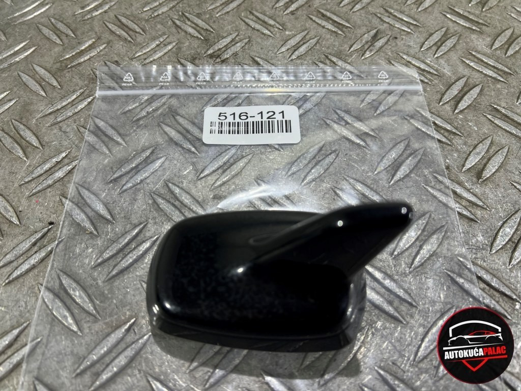 ANTENA AUDI	A8 D4 4H	09-17	4H0035503A	516-121