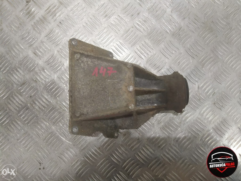 NOSAČ POLUOSOVINE BMW E84 X1 2014 31507575061 NM815