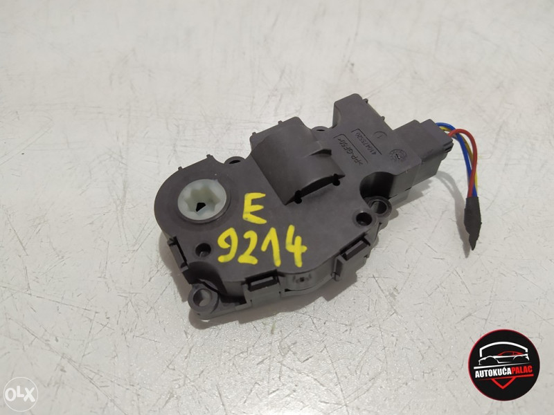 Motorić klapne grijanja BMW F30 3 T946104 E9214