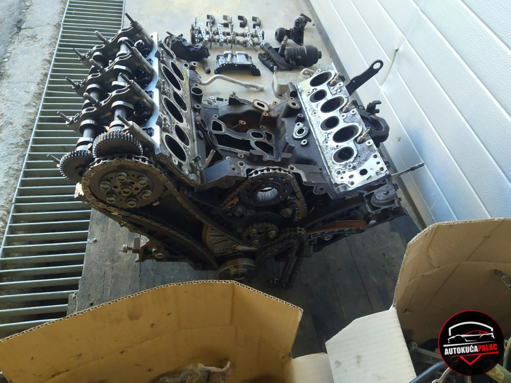 MOTOR AUDI	A6 4G A7		CRT	MO793	3.0TDI ZA DIJELOVE