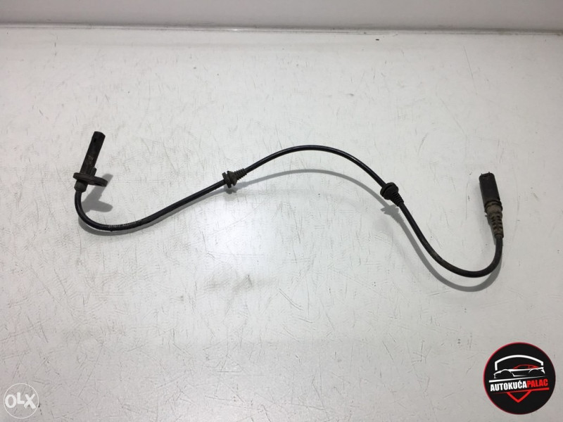 Senzor ABS-a Volkswagen GOLF 6 7H0927804 SBR1623