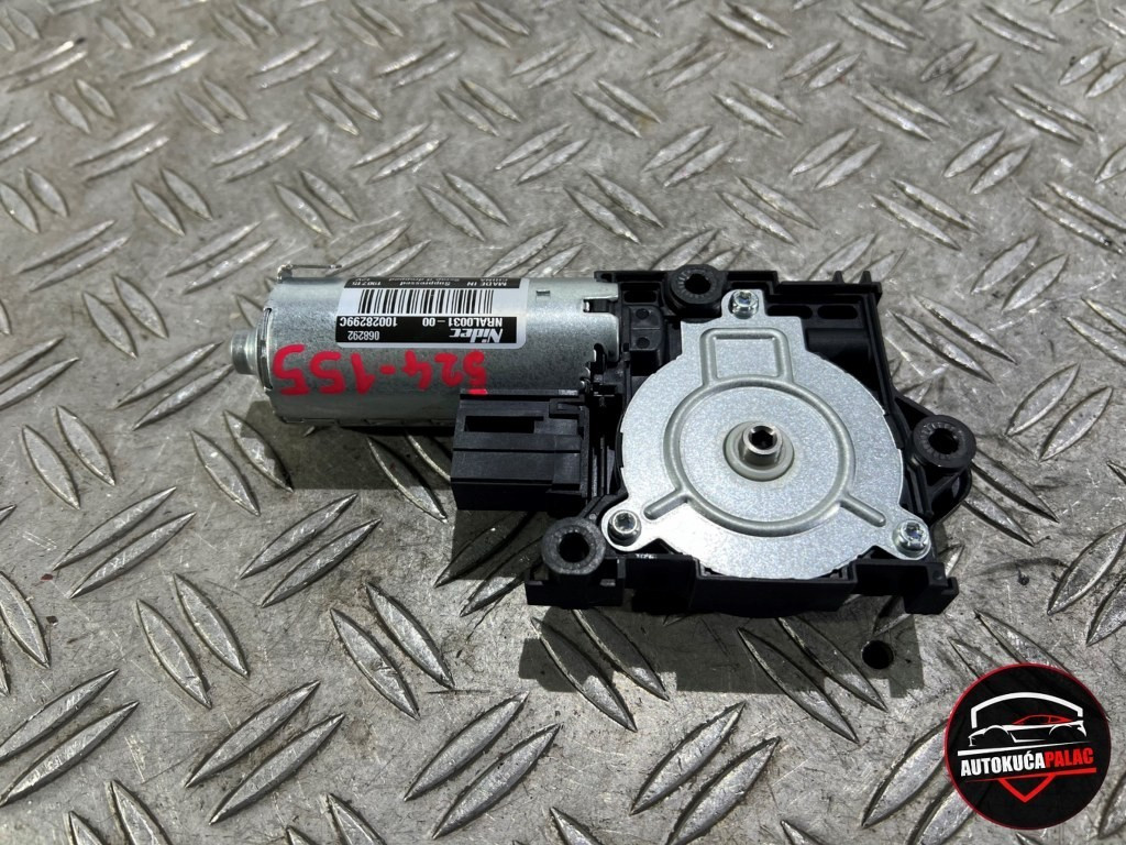 MOTORIĆ PANORAMA KROVA VW TOUAREG CR 18-26 4M0959591 524-155
