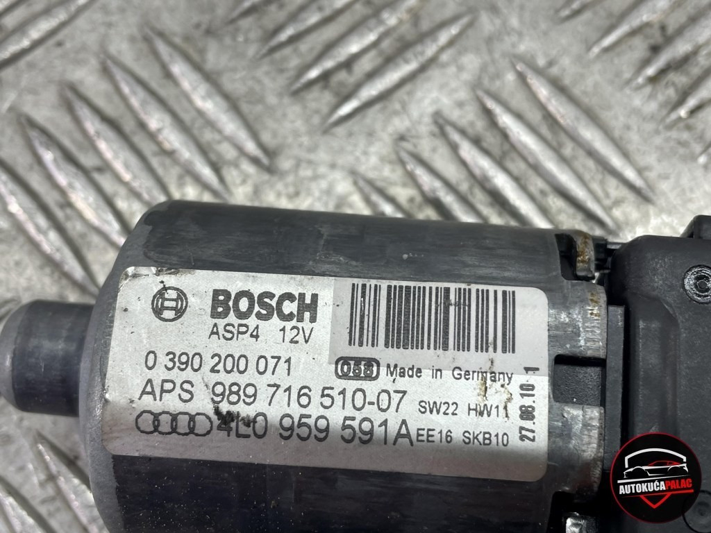 MOTORIĆ PANORAMA KROVA AUDI Q7 06-15 4L0959591A 501-407