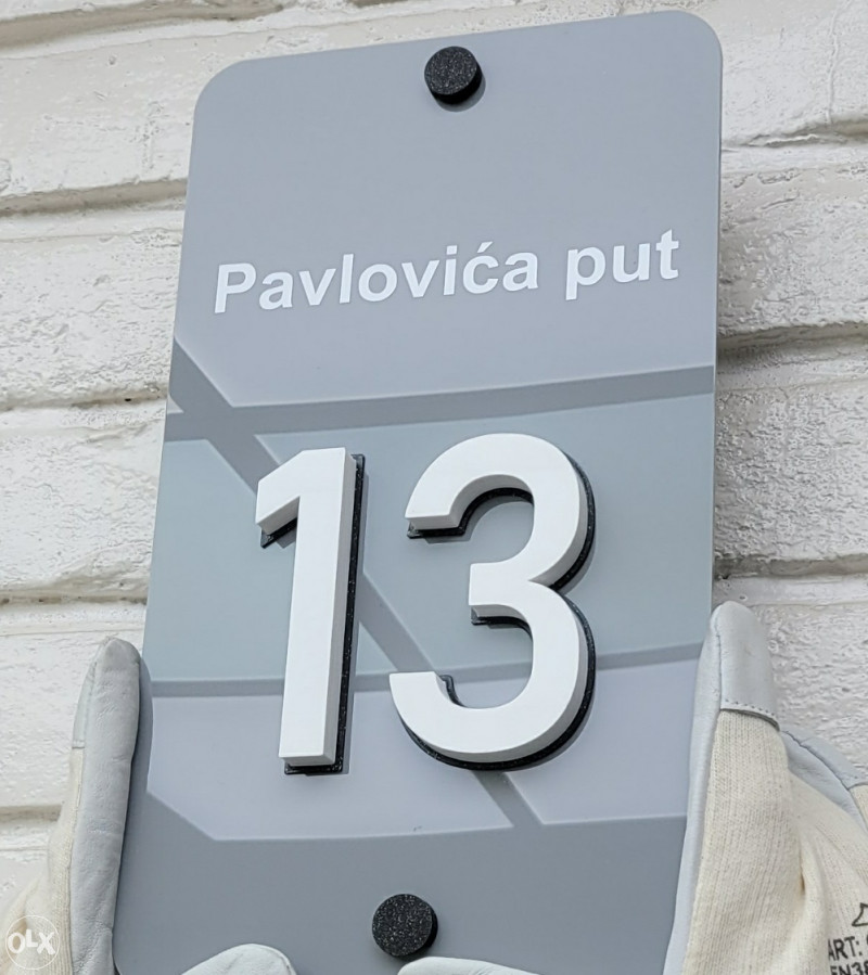 Kućni broj Model 18