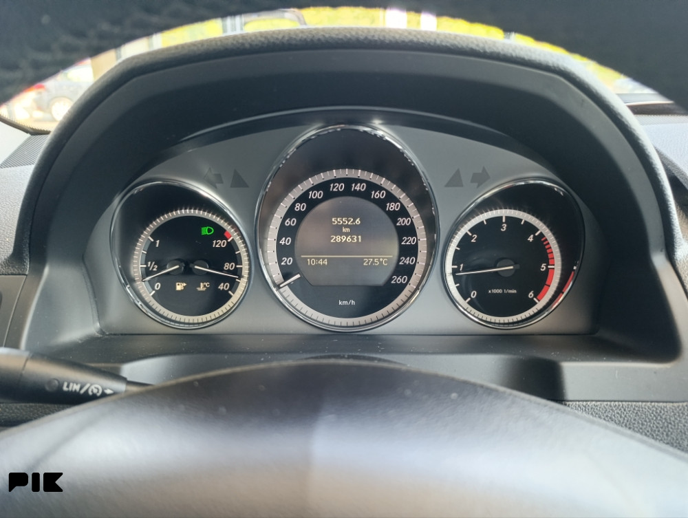 Mercedes-Benz C 220 CDI 2009 god  Avandgarde