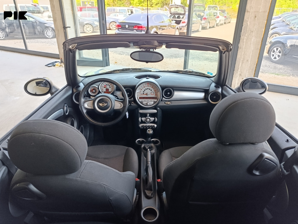 MINI Cooper Cabrio 1.6 ben 2010 god