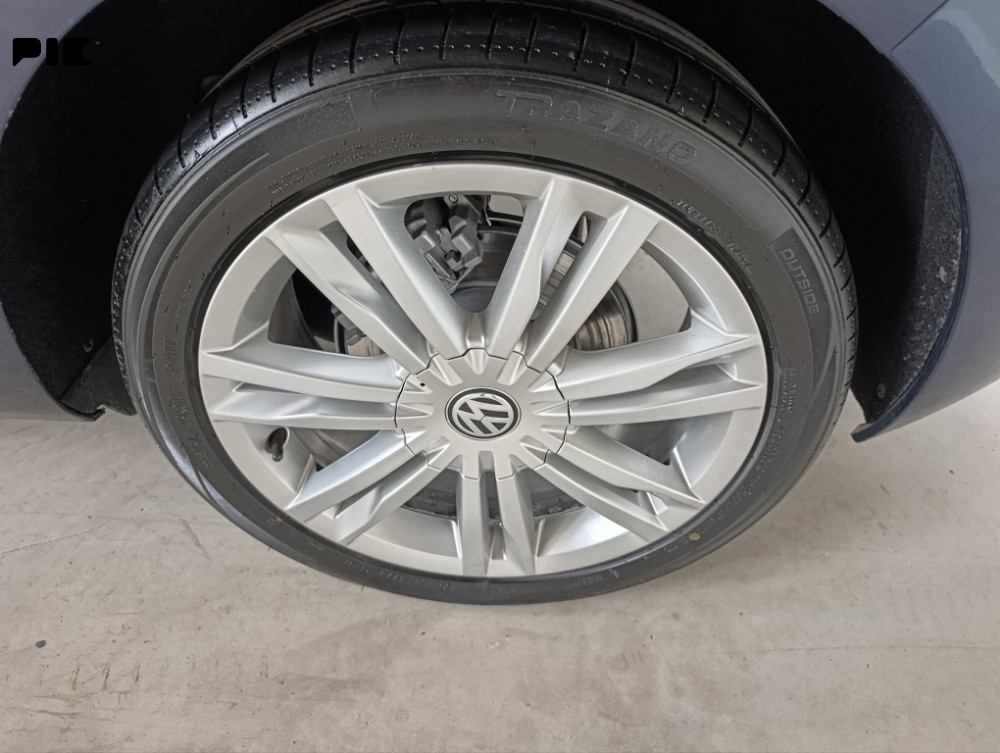 Volkswagen Golf VII 1.6 DSG 2014 god Highline