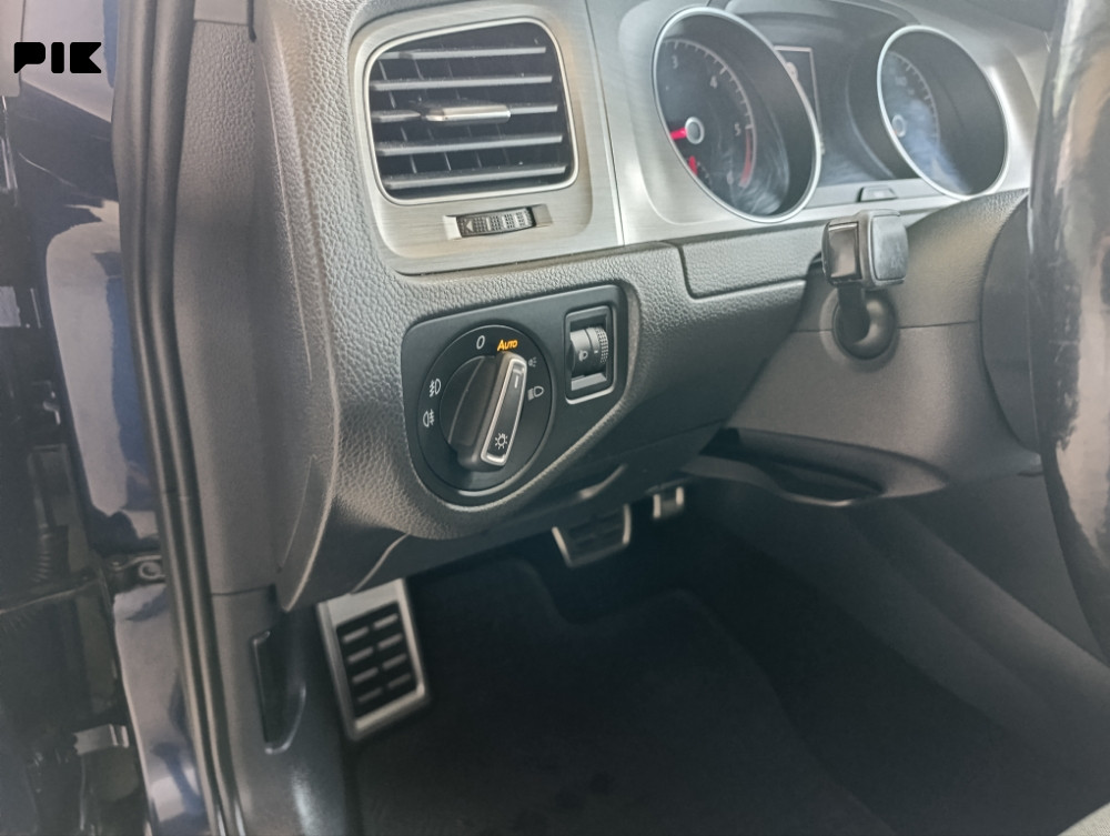 Volkswagen Golf VII 1.6 DSG 2014 god Highline