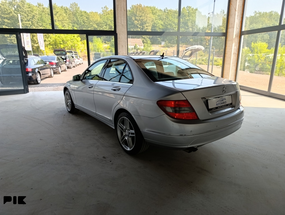 Mercedes-Benz C 220 CDI 2009 god  Avandgarde