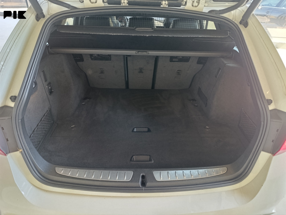 BMW 320 d Xdrive Automatik 2017 god M paket