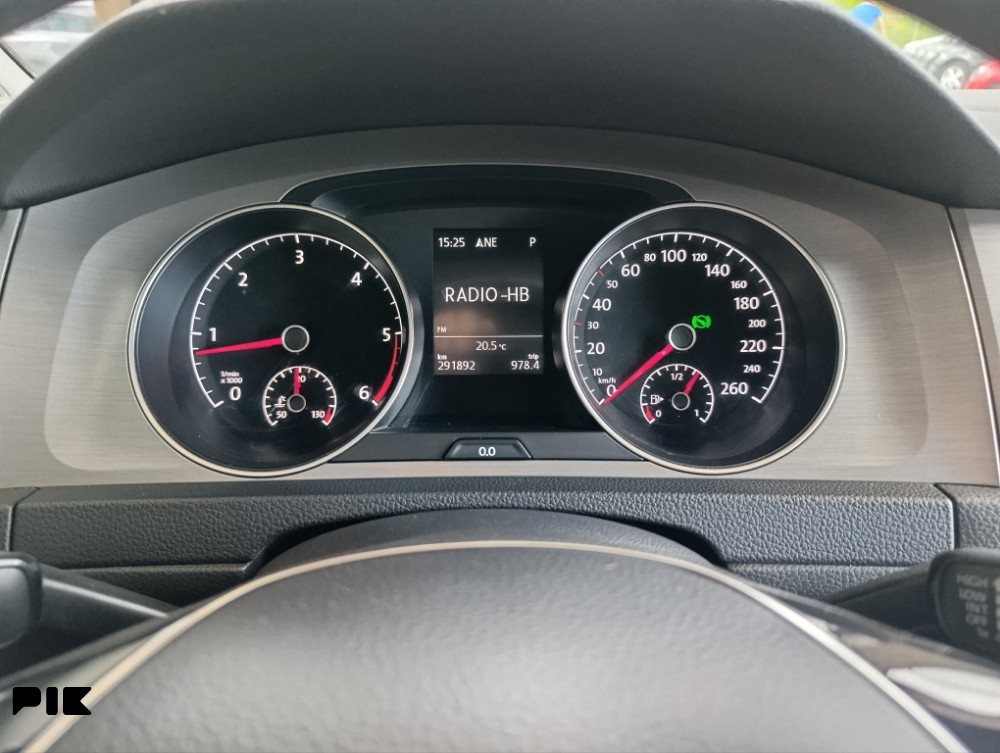 Volkswagen Golf VII 1.6 DSG 2014 god Highline