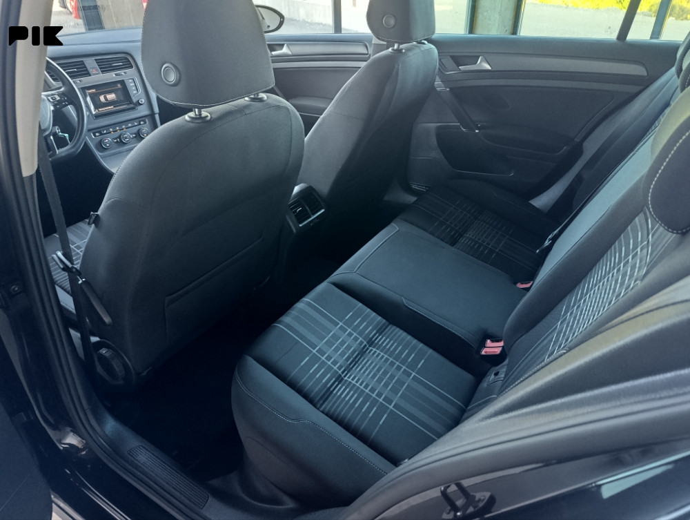 Volkswagen Golf VII 1.6 tdi Xenon 2015 LOUNG