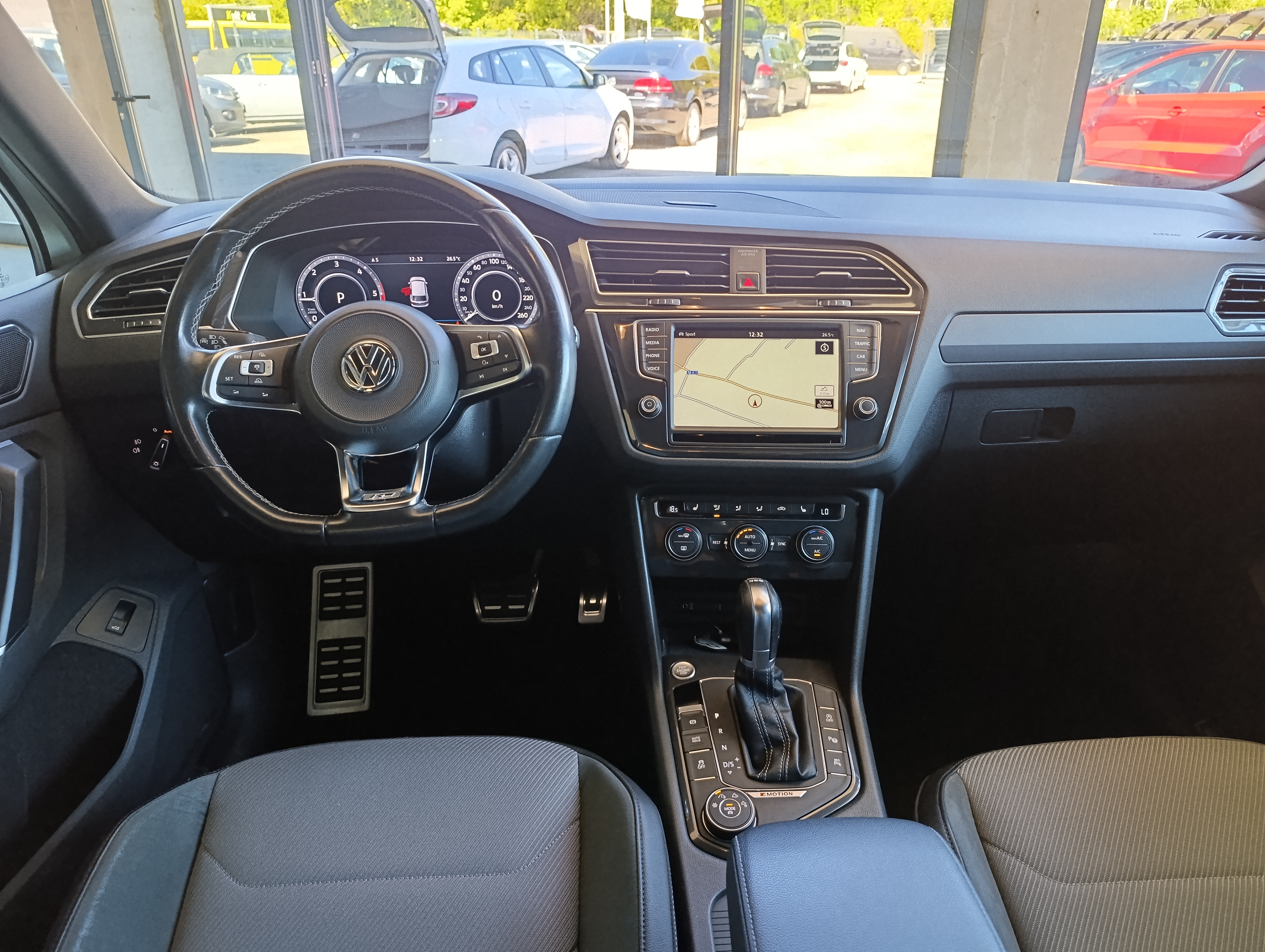 VW Tiguan 2.0 tdi DSG 4Motion