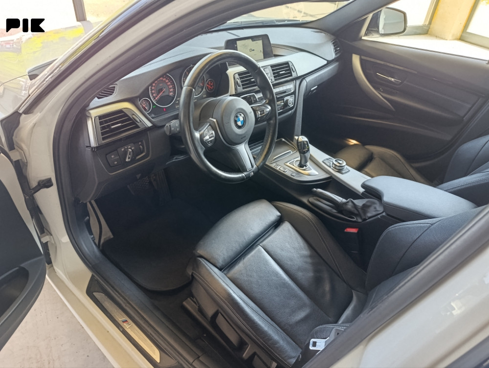 BMW 320 d Xdrive Automatik 2017 god M paket