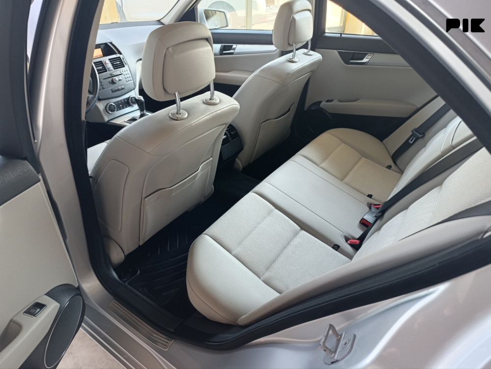Mercedes-Benz C 220 CDI 2009 god  Avandgarde