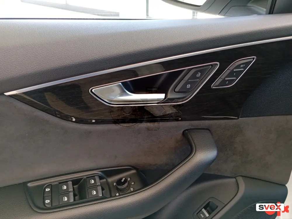 Audi Q8 5.0 tdi quattro 2020 god S-line