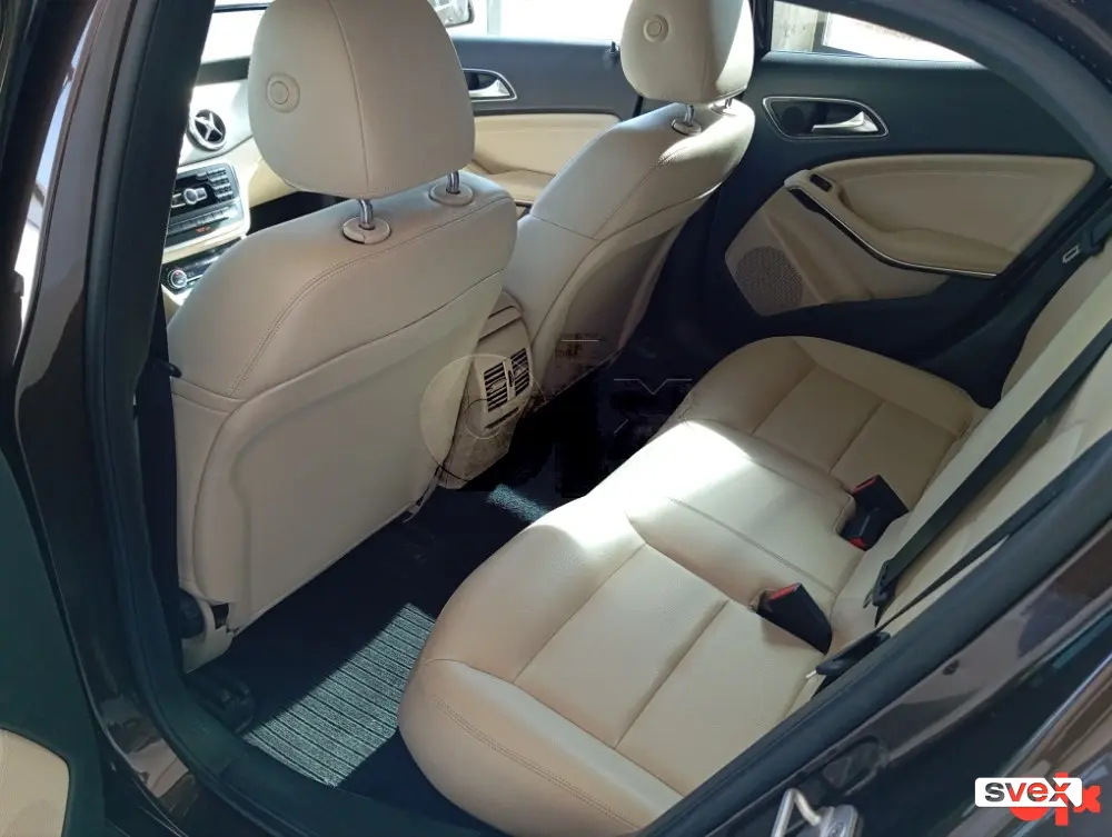 Mercedes-Benz GLA 180 CDI 2015 god Sportpaket