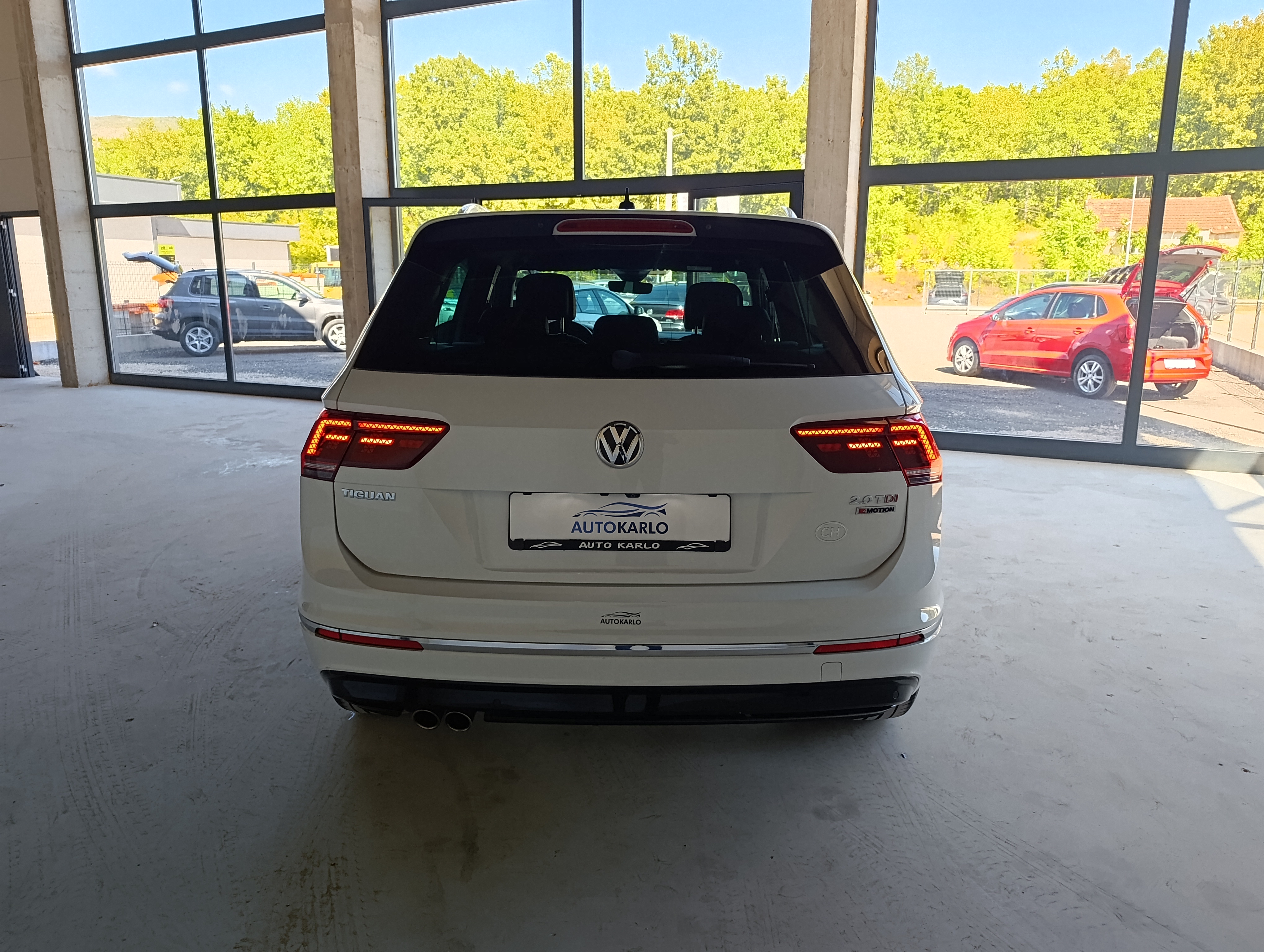 VW Tiguan 2.0 tdi DSG 4Motion