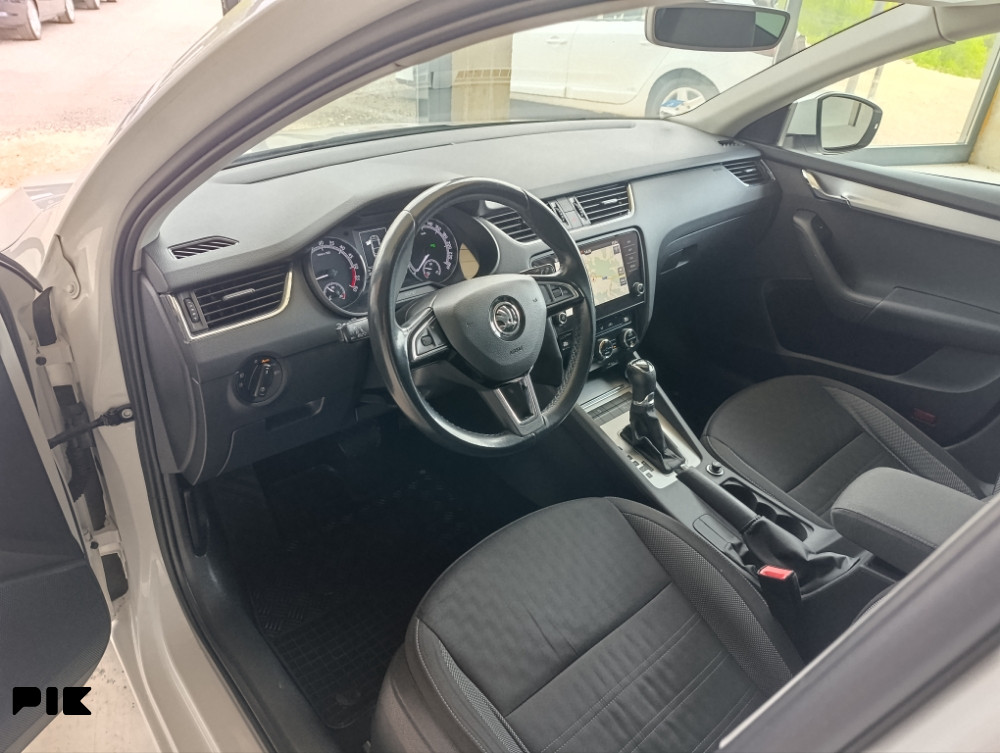 Škoda Octavia 1.6 tdi DSG 2019 god FACELIFT Elegance