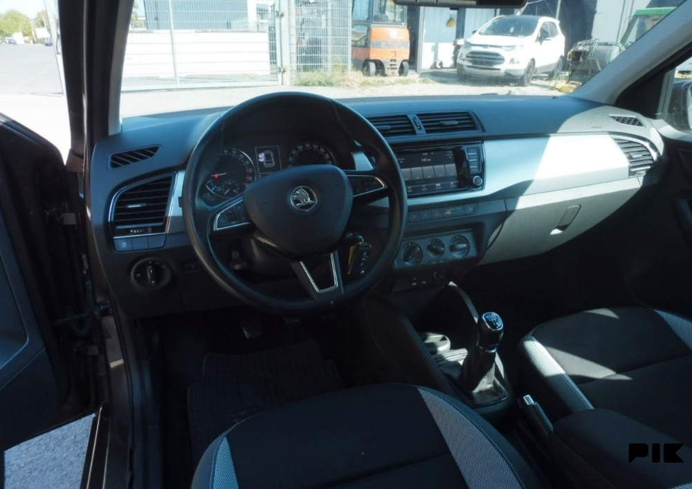 Škoda Fabia 1.4 tdi Xenon 2015 god Elegance
